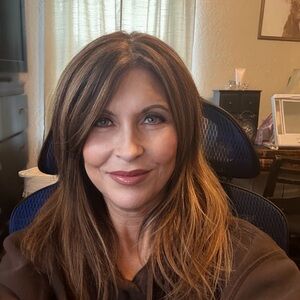 Meet your Posher, Kim